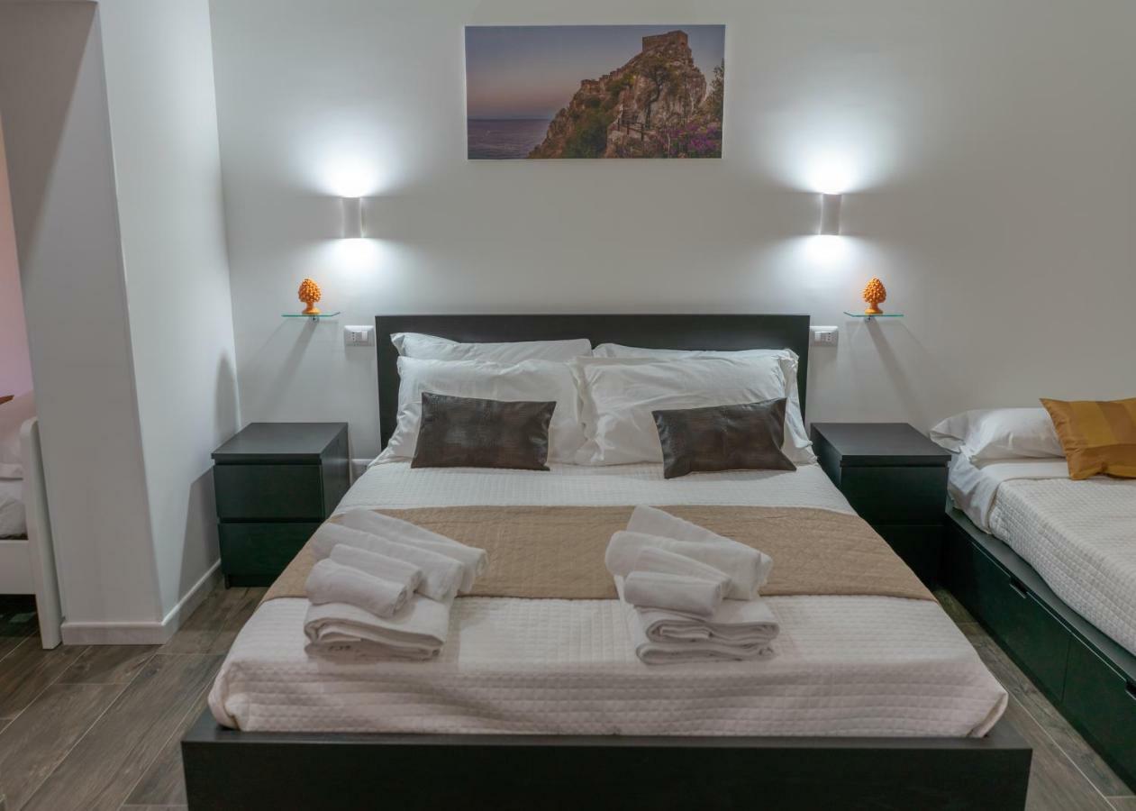 Marranzanu Rooms Santa Teresa Di Riva Exterior foto